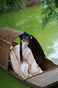 YiTuYu Art Language Vol.7301 Featuring Model Xiao Xiao Yu Photography - image 20