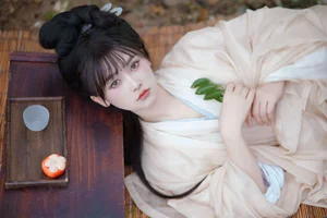 YiTuYu Art Language Vol.7301 Featuring Model Xiao Xiao Yu Photography - image 3