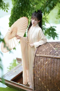 YiTuYu Art Language Vol.7301 Featuring Model Xiao Xiao Yu Photography - image 17