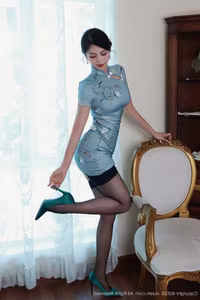 XiuRen No.10753: Mei Gui Wo Ai Ni – Graceful in Blue Cheongsam, Captivating Asian Beauty - image 18