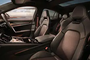 Porsche Panamera Turbo Sonderwunsch Interior: Unique Technology, Pinnacle Luxury for the Elite. - image 3
