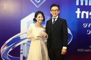 H'Hen Nie and Thuy Tien Shine on the Red Carpet at Vietnam iContent Awards 2024 - image 7