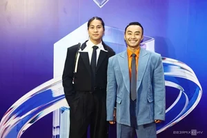 H'Hen Nie and Thuy Tien Shine on the Red Carpet at Vietnam iContent Awards 2024 - image 1