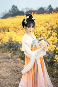Elegance and Style in YiTuYu Art Language Vol.6666 with Miao Su Su - image 32