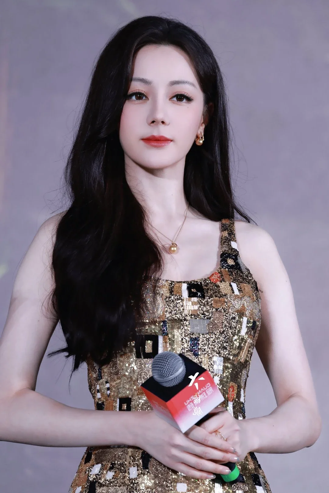 Dilraba Dilmurat Solidifies A-List Status Amidst Controversy Surrounding Her Latest Drama Series