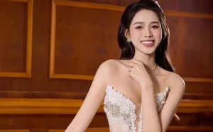 Do Ha and Tieu Vy: A Captivating Beauty Duel Between Two Miss Vietnam Icons - image 4