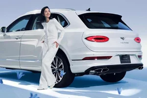 Luxury Redefined: A Close Look at the Bentley Bentayga SUV for Women - image 2