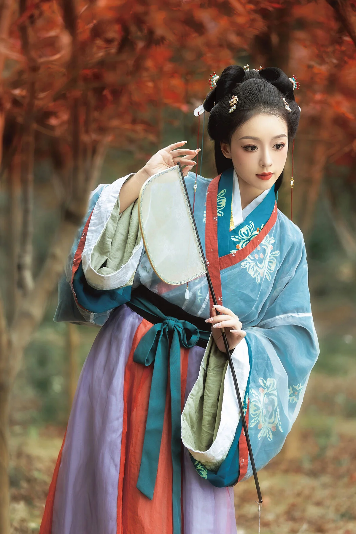 Exploring Aesthetic Elegance: YiTuYu Art Language Vol.6385 Qiqi Edition