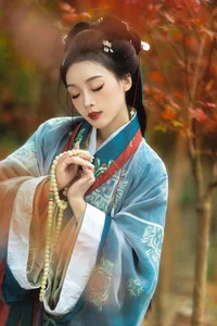 Exploring Aesthetic Elegance: YiTuYu Art Language Vol.6385 Qiqi Edition - image 18
