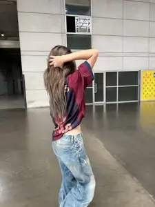 Thai Showbiz Star Prang Kannarun Flaunts Stunning Figure in Barcelona Jersey - image 4