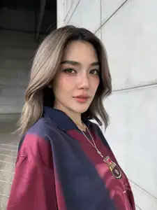 Thai Showbiz Star Prang Kannarun Flaunts Stunning Figure in Barcelona Jersey - image 10