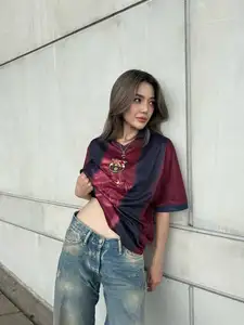 Thai Showbiz Star Prang Kannarun Flaunts Stunning Figure in Barcelona Jersey - image 6
