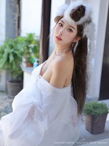 The Ethereal Elegance of Jin Yun Xi Yuki: A Modern Visual Masterpiece - image 49