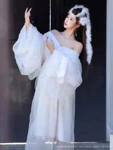 The Ethereal Elegance of Jin Yun Xi Yuki: A Modern Visual Masterpiece - image 26
