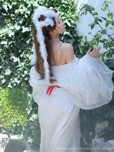 The Ethereal Elegance of Jin Yun Xi Yuki: A Modern Visual Masterpiece - image 19