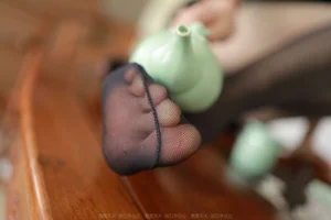 Xiao Liu Presents A Pot of Good Tea: Elegant IESS Artistic Photography Series - image 2