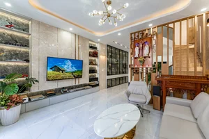 Minimalist Luxury: A Stunning 3-Story Townhouse Design in Bien Hoa - image 13
