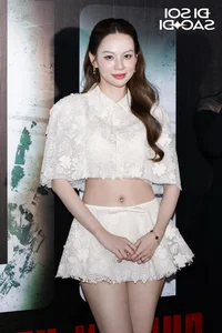 Stunning Red Carpet Looks at the 'Bus: One Way Trip' Premiere Featuring Tieu Vy - image 12