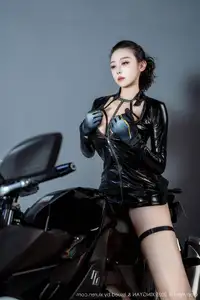 Qing Miao Vol.378: Alluring Biker Goddess in Powerful Black Leather - XingYan Star Face - image 9