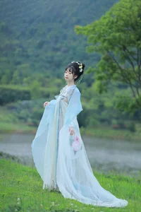 YiTuYu Art Language Vol.7304: Featuring Model Zhou Zhou Ay - image 10