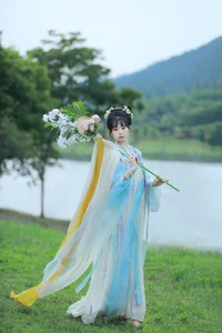 YiTuYu Art Language Vol.7304: Featuring Model Zhou Zhou Ay - image 15