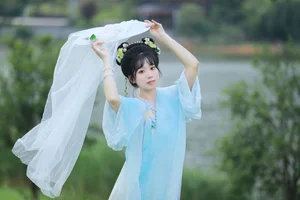 YiTuYu Art Language Vol.7304: Featuring Model Zhou Zhou Ay - image 13