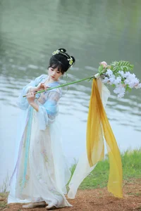 YiTuYu Art Language Vol.7304: Featuring Model Zhou Zhou Ay - image 2