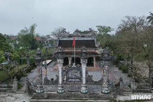 The Mystical Stone Goddess of the Ancient Village at the River Junction - image 0