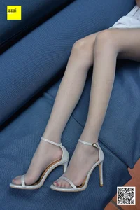 IESS 189: Qi Qi in Grey Hosiery and Buckled Sandals - image 11