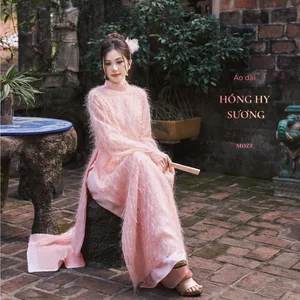 Elegant Pink Vietnamese Ao Dai - Traditional Silk Long Dress for Cultural Events and Timeless Asian Fashion - image 4