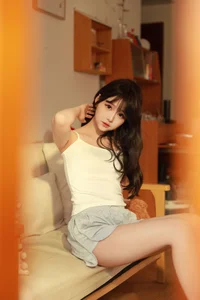 YiTuYu Art Language Vol.7277: Elegant Photography Featuring Shi Xiao Guan O - image 5