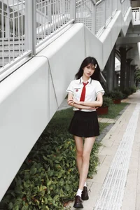 Dynamic Visuals and Creative Posing in YiTuYu Art Language Vol.7676 - image 50