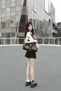 Dynamic Visuals and Creative Posing in YiTuYu Art Language Vol.7676 - image 53