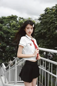 Dynamic Visuals and Creative Posing in YiTuYu Art Language Vol.7676 - image 15