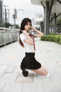 Dynamic Visuals and Creative Posing in YiTuYu Art Language Vol.7676 - image 41