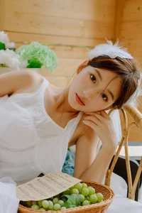 Contemporary Portrait Art: YiTuYu Art Language Vol.5588 Featuring Yu Er - image 4
