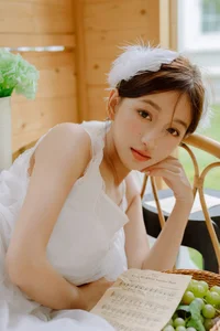 Contemporary Portrait Art: YiTuYu Art Language Vol.5588 Featuring Yu Er - image 1