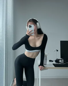 Fitness Fashion: Embracing the Peach Glute Trend with Sports Lingerie - image 4