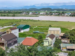 1gian House: A Rustic Red-Tile Retreat by the River in Nghe An - image 16
