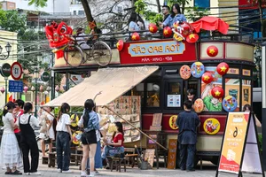 Nostalgic Journey: Recreating Hanoi’s Subsidy Period in a Vintage Train Carriage - image 0