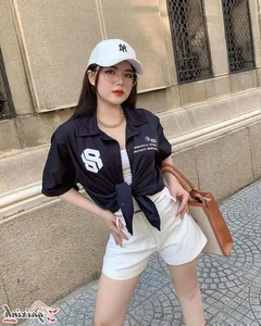 The Rise of Sexy and Bold Fashion: How Influencers are Redefining Style - image 29