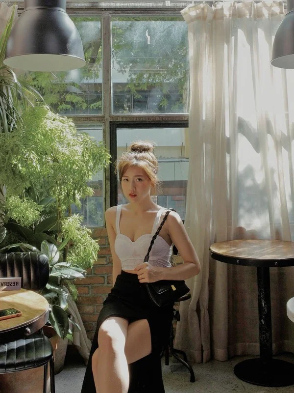 The Transformation of Kieu Trinh: From Milk Tea Girl to Modern Fashion Icon