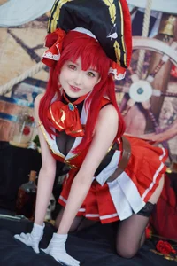 Stunning Houshou Marine Cosplay by Hidori Rose: Exclusive 31-Photo Gallery and Video of the Iconic Pirate Captain - image 0