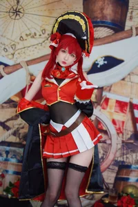 Stunning Houshou Marine Cosplay by Hidori Rose: Exclusive 31-Photo Gallery and Video of the Iconic Pirate Captain - image 6