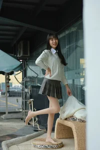IESS Tuan Tuan Long Boots and Silk Hosiery Fashion Showcase - image 72