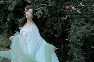 YiTuYu Art Language Vol.6893: Leng Ku Wang Ye’s Bold Aesthetic - image 10