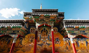 7-Day Motorbike Adventure in Ladakh: A Journey of Conquest and Beauty for Vietnamese Travelers - image 11
