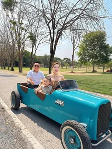 Inside the Luxurious Life and Happy Marriage of Pop Star Bao Thy - image 4
