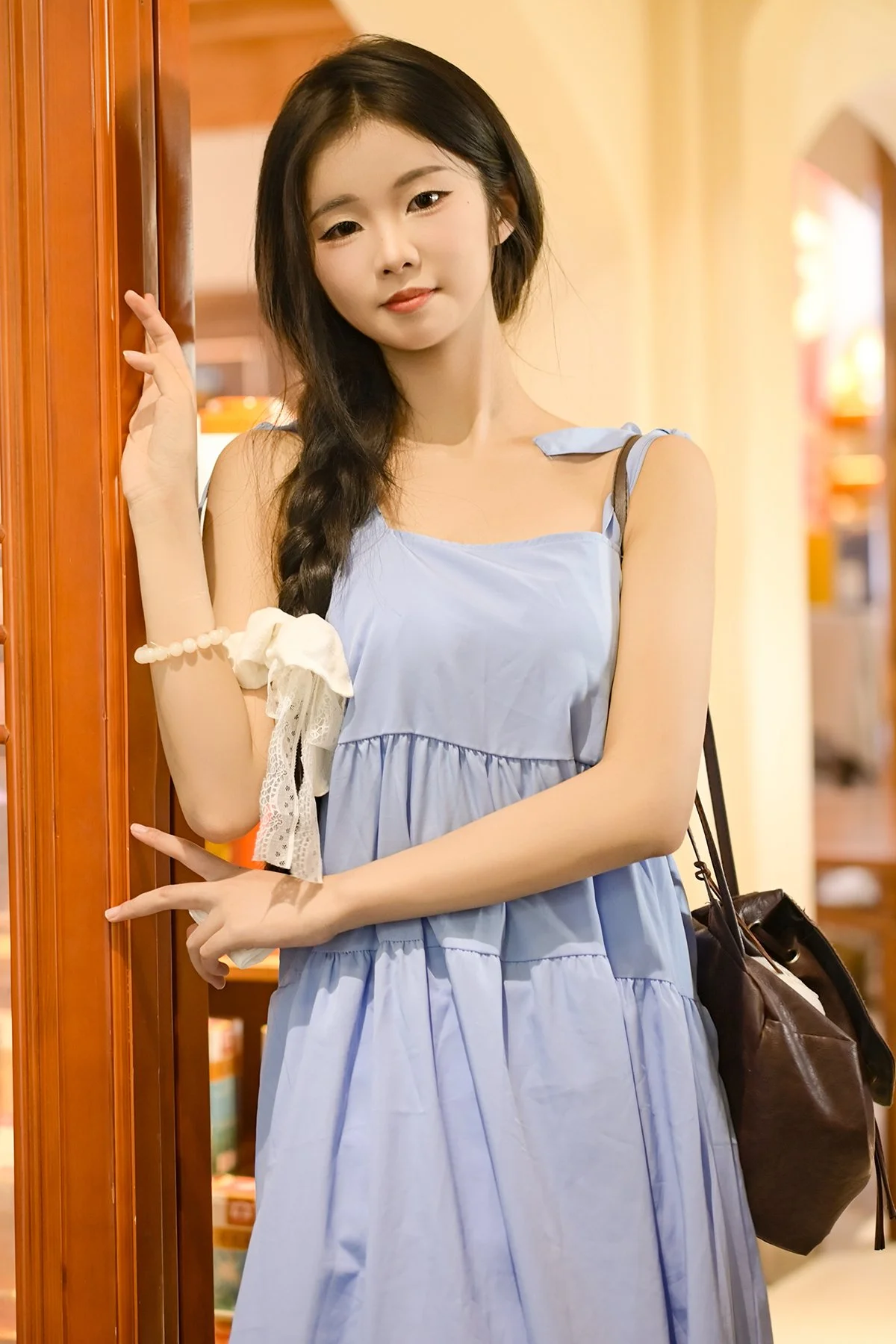 YiTuYu Art Language Vol.10394: Ai Qing Photography Series - 26 High-Quality Portraits