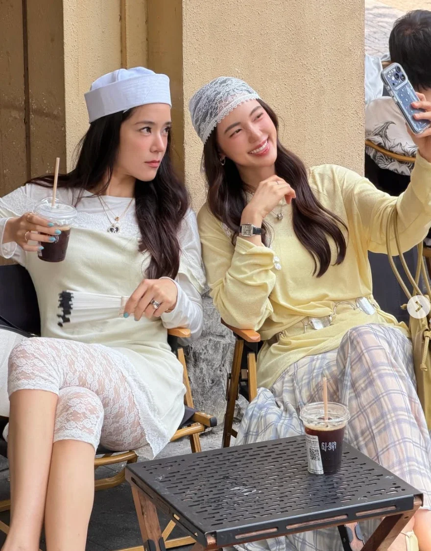 Bua Nalinthip Showcases Timeless Beauty During Vibrant Visit to Ben Thanh Market with Thai Stars